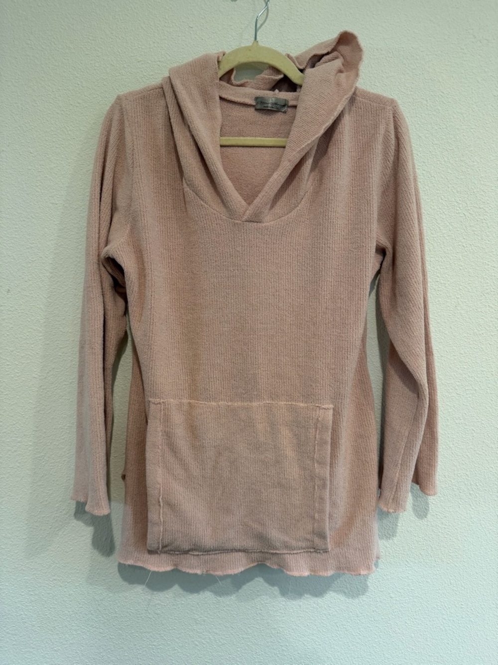 Vine Street Apparel Blush Pink V-Neck Hooded Sweater